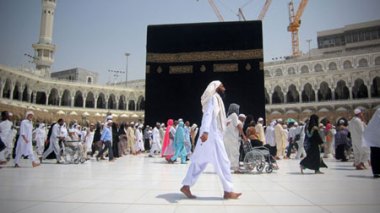 Hadj: le coût pour l’année 2013 fixé à 256.000 DA