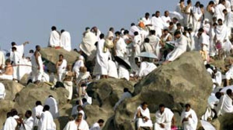 حاج جزائري ينتحر بمكة بإلقاء نفسه من الطابق العاشر!