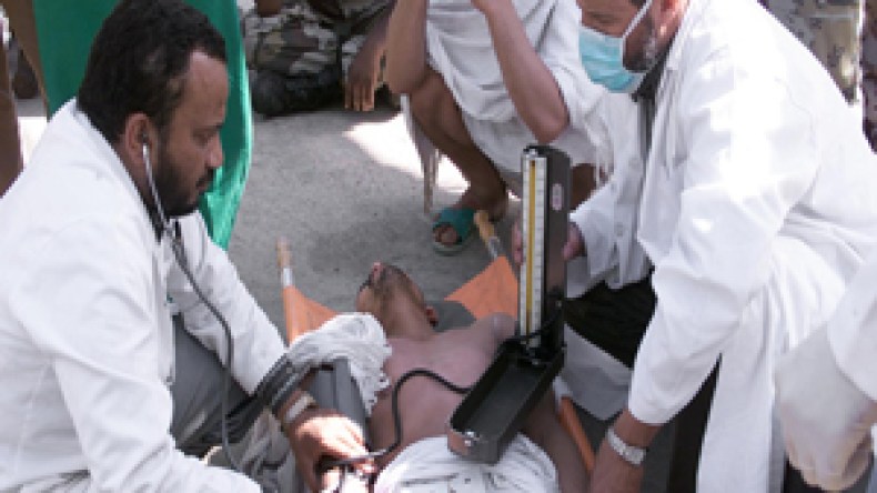 تحقيقات  في  شهادات  طبية  مزوّرة  لحجاج  مجانين  ومرضى