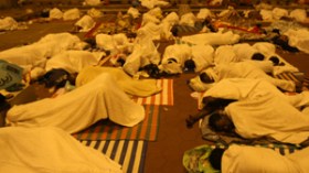 وكالات غير معتمدة تحتال على الحجاج المسنين و”تسلبهم” أموالهم مقابل وعود كاذبة