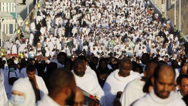 “عدل” والتقشف يعصفان بـ”عمرة المولد”.. والحج بـ35 مليونا
