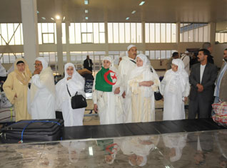 Algeria mobilises 500 doctors to examine 36,000 pilgrims