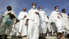 لجنة خبراء الصحة تتحفظ على توصيات منع المسنين من الحج