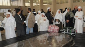 البلديات تشرع في استدعاء الحجاج وبعضهم يفوق عمره 80 سنة