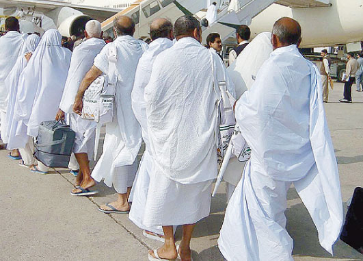 Plane ticket crisis liable to prevent thousands of Algerian Hadjis from accomplishing annual pilgrimage at holy places of Islam