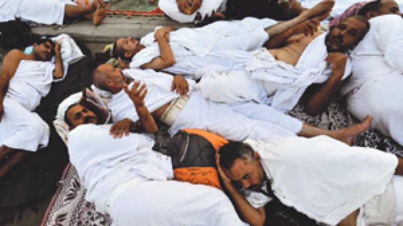 مخاوف من موسم حج كارثي هذا العام