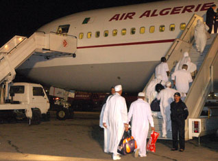 17 hajis algériens morts et près de 400 disparus