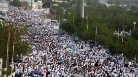 حجاج الجزائر يعودون إلى الوطن
