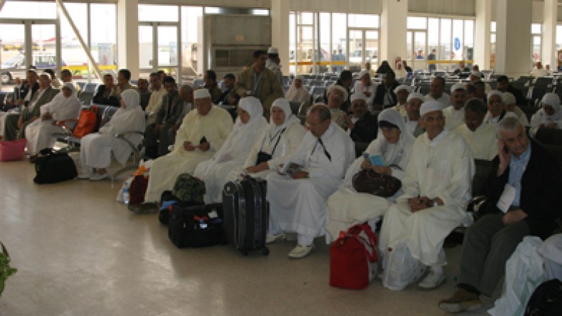 تزويد الحجاج بـ 36 ألف قناع واقي وإخضاعهم للرقابة الطبية لأسبوع كامل بعد عودتهم