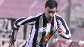حاج‭ ‬عيسى‭:‬‮ “‬سأتفاوض‭ ‬مع‭ ‬حداد‭ ‬يوم‭ ‬الخميس‭ ‬ومبدئيا‭ ‬سألعب‭ ‬للإتحاد‮”‬‭ ‬