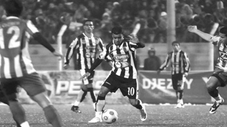 الترجي يفوز تكتيكيا على بطل العرب والوفاق مطالب بمراجعة حساباته