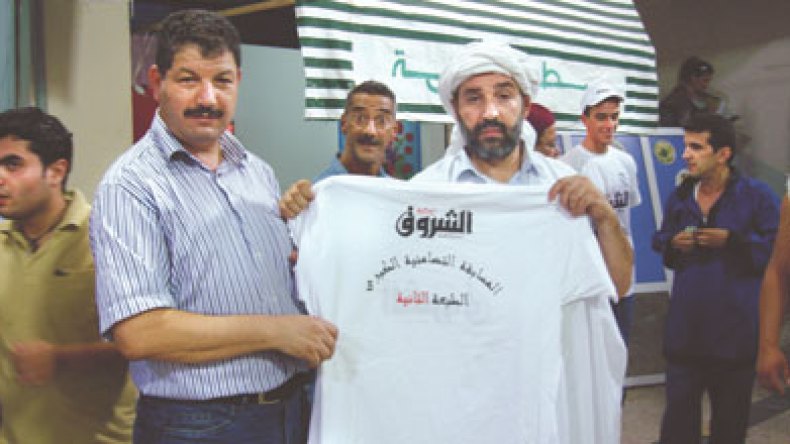 نجوم سوق الحاج لخضر يدعون لإنجاح مسابقة الشروق التضامنية