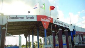 200‮ ‬عامل‭ ‬بشركات‭ ‬المناولة‭ ‬بمركب‭ ‬الحجار‭ ‬يهددّون‭ ‬بالانتحار‭ ‬الجماعي؟