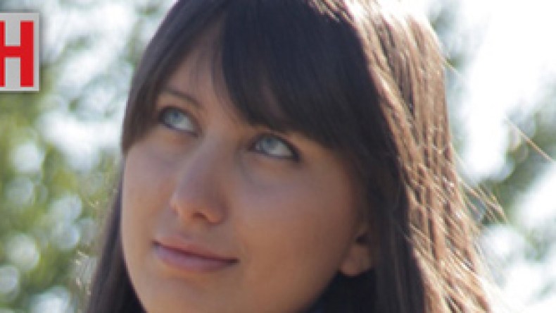 ابنة‭ ‬مدينة‭ ‬الجسور‭ ‬المعلقة‭ ‬تتألق‭ ‬في‭ ‬برنامح‭ ‬‮”‬موهبة‮”‬‭ ‬لشركة‭ ‬‮”‬جيزي‮”