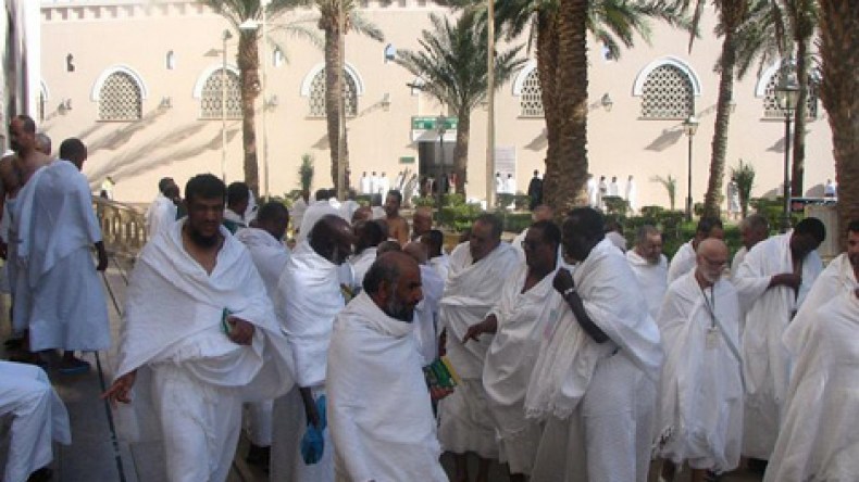 حاج جزائري يرقد بالعناية المركزة بمستشفى الملك فهد