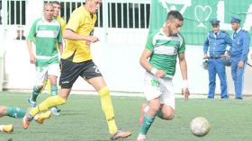 إدارة حجوط ترفض تسريح طالح للشباب