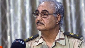 حفتر يتعهد “برد قوي” على محاولة اغتياله