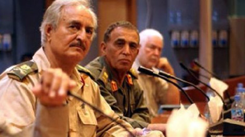 حفتر يدعو لرحيل معيتق وتأجيل الانتخابات