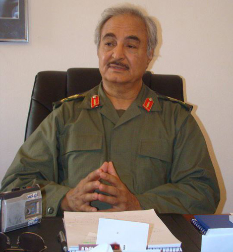 Les forces d'Haftar arrêtent un Algérien en Libye