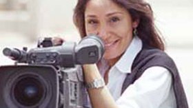 “لا أتناول الجنس في أعمالي لأنني امرأة شرقية و خجولة جدا”