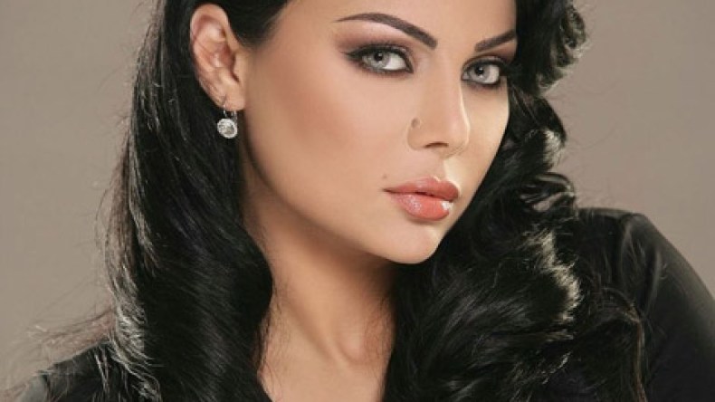 هيفاء وهبي ترد على صفوت حجازي بعد أن دعاها للتوبة