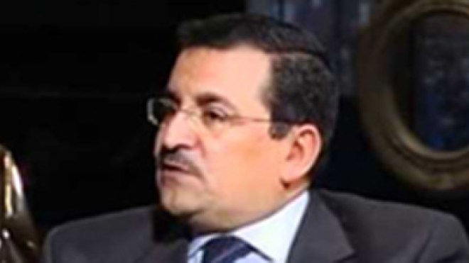 وزير الإعلام المصري يهدد مراسل الشروق من القاهرة بالسجن