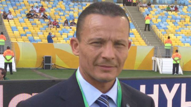 “الكاف” تعين حيمودي لإدارة لقاء الزمالك وتي بي مازمبي