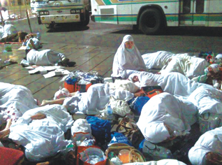 Hadj 2009, un désastre: Les pèlerins algériens font pitié!