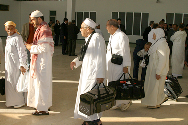 These are the hovering sanctions against those tourist agencies which defraud the pilgrims