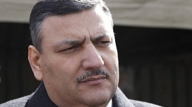 رئيس الحكومة السورية السابق موجود في الأردن