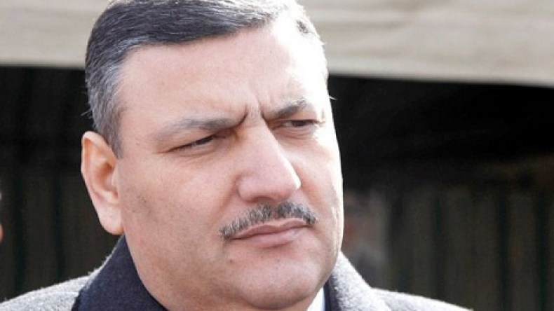 حجاب المرشح الأقوى لقيادة حكومة انتقالية في سوريا