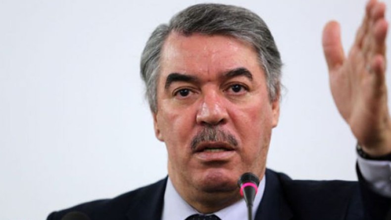 إلزام مديري الجامعات بتحيين مواقع الواب لتسهيل الاتصال بالطلبة