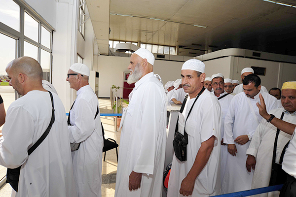 Saudi Government Did Not Abolish The 2000 SR Tax That is Imposed On Algerian Pilgrims
