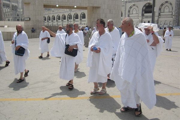 30 Algerian “Haraga” pilgrims threatened with heavy fines and stiff penalties