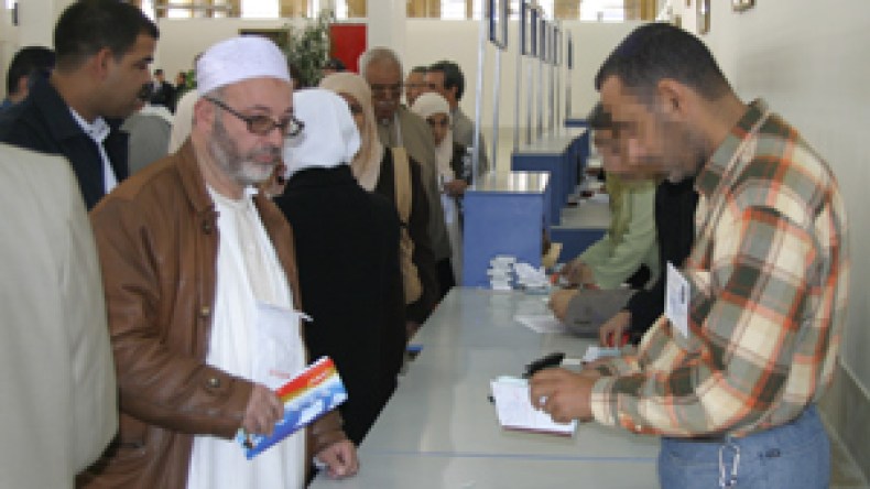 إنهاء أزمة التذاكر ببيعها خارج “الباكاج” وتسجيل ثلاث وفيات قبل بداية المناسك