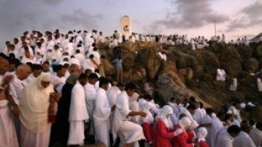 Hadj-2011: les fidèles effectuent les derniers rituels