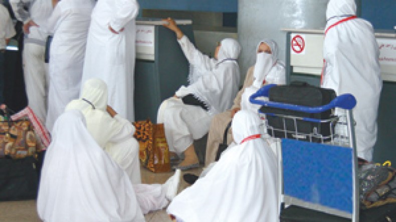 تطهير البعثة من “البزناسية” ووقف كوطة الحجاج الأحرار