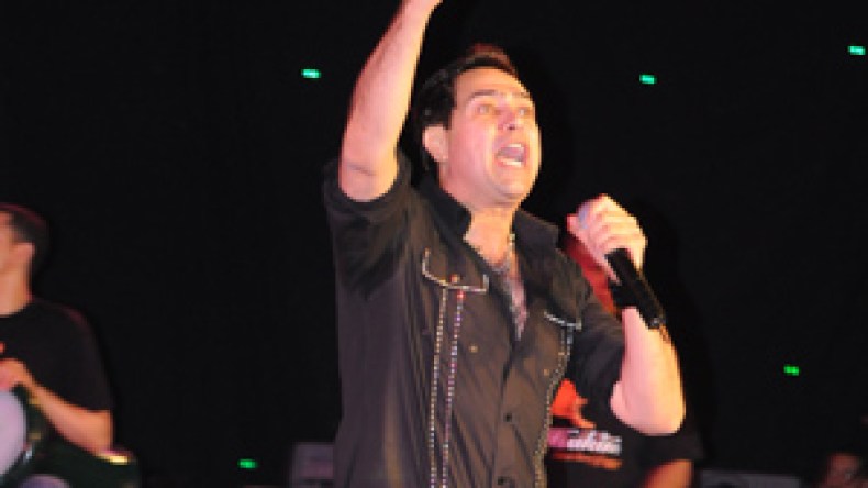 حكيم للشروق: بعد بغداد ولبنان والجولان انتظروني في فيلم سينمائي قريبا