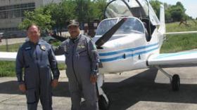 المصمم الجزائري: أطلب 5 دقائق فقط من وقت الرئيس بوتفليقة