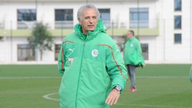 خاليلوزيتش يتفاوض سرا مع نادي طرابزون سبور التركي