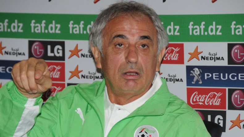 خاليلوزيتش يجتمع بلاعبيه.. يحذّرهم من سرعة الروانديين ويطالب بالفوز