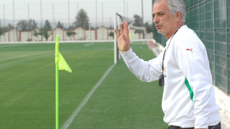 اللاعبون يشتكون خاليلوزيتش إلى روراوة