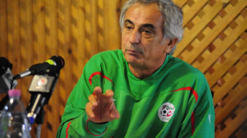 خاليلوزيتش متردد بين الإقامة بسيون أو التنقل برا من جنيف