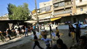 الجيش السوري يشن هجوما على حلب بعد تفجيرات بجامعتها