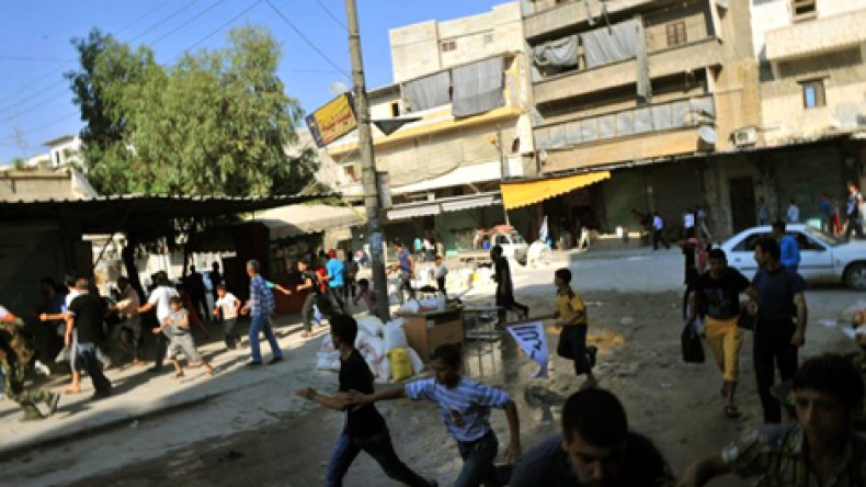 الجيش السوري يشن هجوما على حلب بعد تفجيرات بجامعتها