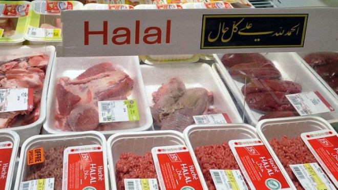 فرنسا تحظر الذبح الحلال والجالية المسلمة تحتح