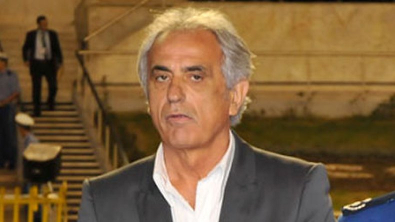 خاليلوزيتش يستغني عن طبيب “الخضر” والمسؤول عن العتاد