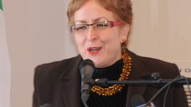 ‮”الصورة‭ ‬المروّجة‭ ‬عن‭ ‬النساء‭ ‬العربيات‭ ‬تخالف‭ ‬الواقع‮”‬