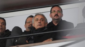 خاليلوزيتش سيعاين بوشامة كودري وزماموش ويفضل زيتي على كادامورو