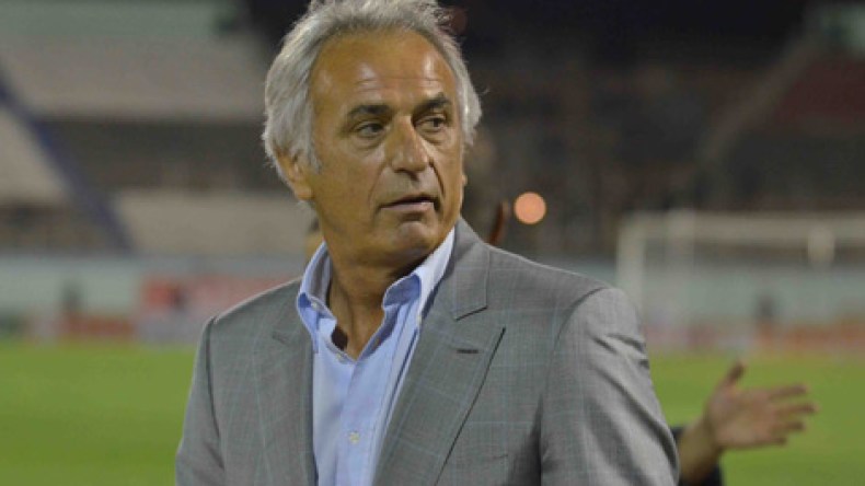 خاليلوزيتش شاهد مباراة اتحاد الحراش وسوسطارة رفقة طاقمه الفني